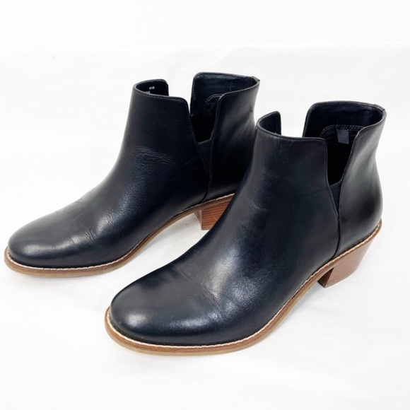 Cole Haan Abbot Black Leather Pull-on Bootie 6.5 - Picture 2 of 4